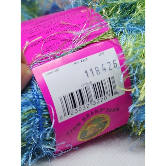 Fun fur Color 207 Art #320 Lot 118426 Polyester 57yd Yarn Multicolor - Picture 16 of 16